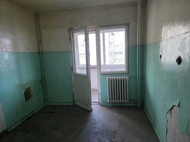 Sos Pantelimon, chiar vav Mega Mall, intersectie cu Sos Iancului, stradal