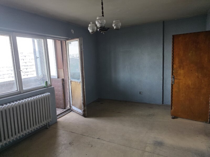 Sos Pantelimon, chiar vav Mega Mall, intersectie cu Sos Iancului, stradal