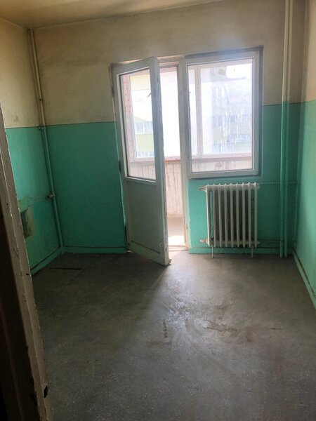 Sos Pantelimon, chiar vav Mega Mall, intersectie cu Sos Iancului, stradal